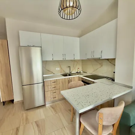 Urban Oasis Pertrela Appartement Tirana